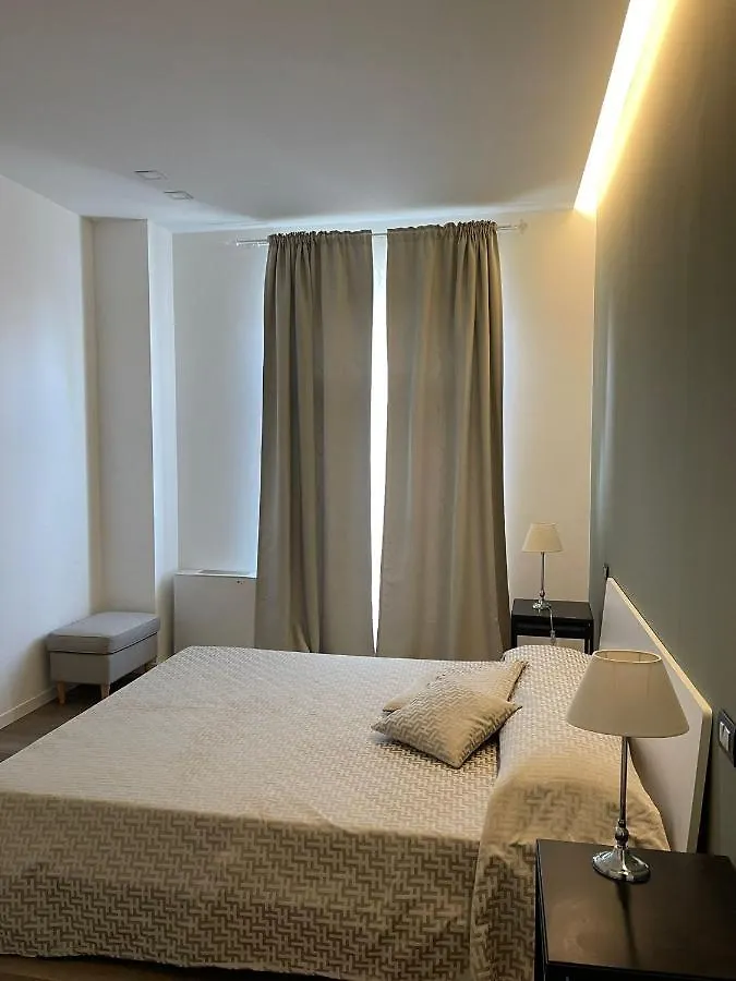 Calla, Calluna & Gardenia Apartments Verona Itálie